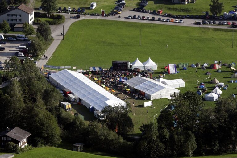 68 irish openair 2012 65